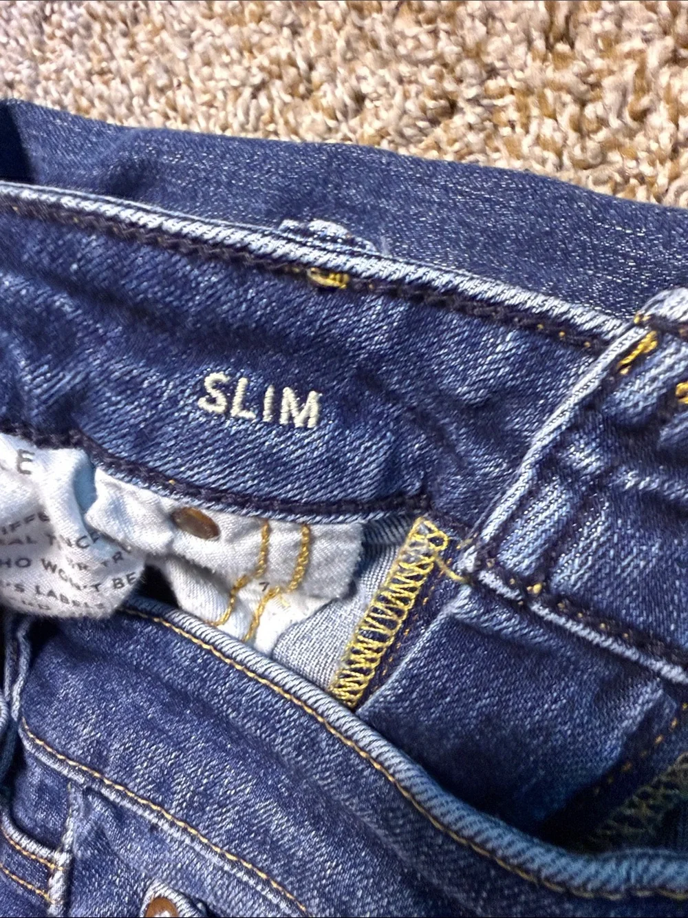 American Eagle Outfitters Slim Men's Jeans - Dark Blue Wash